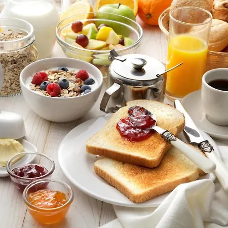 L'angolo Di Nina Bed & Breakfast 3*